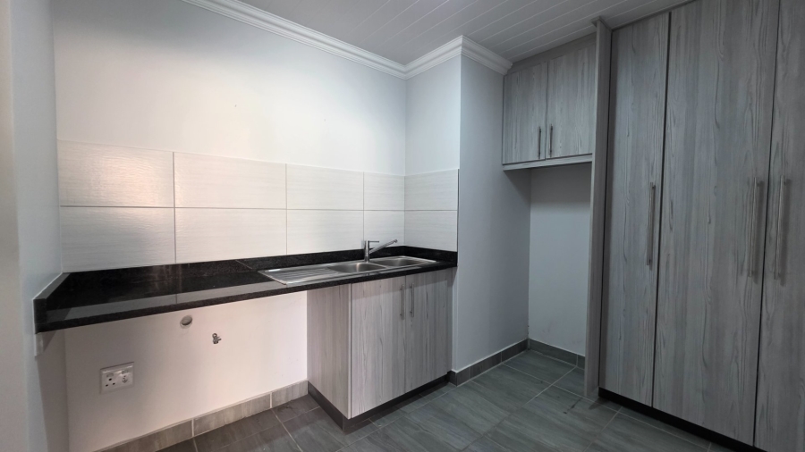 3 Bedroom Property for Sale in Seemeeu Park Western Cape